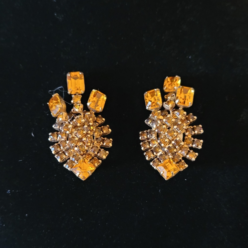 Topaz colored clip on earrings